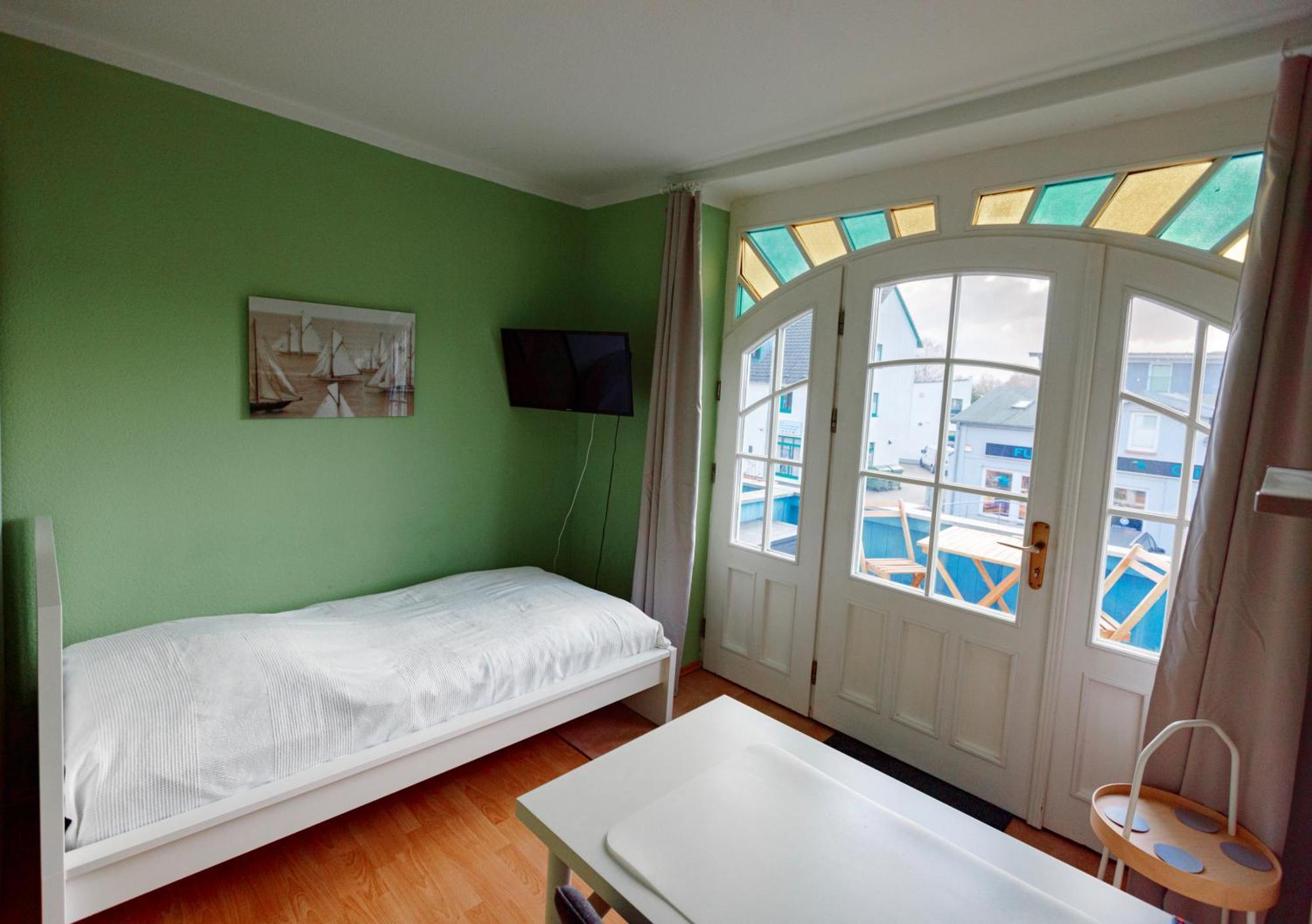 Gemuetliche Mit Balkon Wohnung6