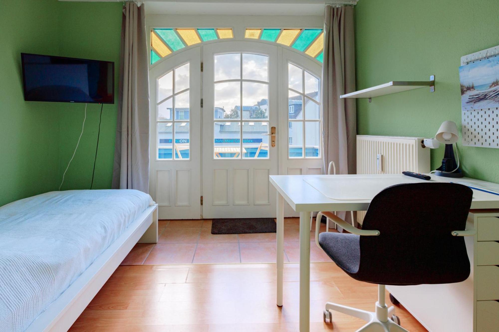 Gemuetliche Mit Balkon Wohnung6 * Rostock