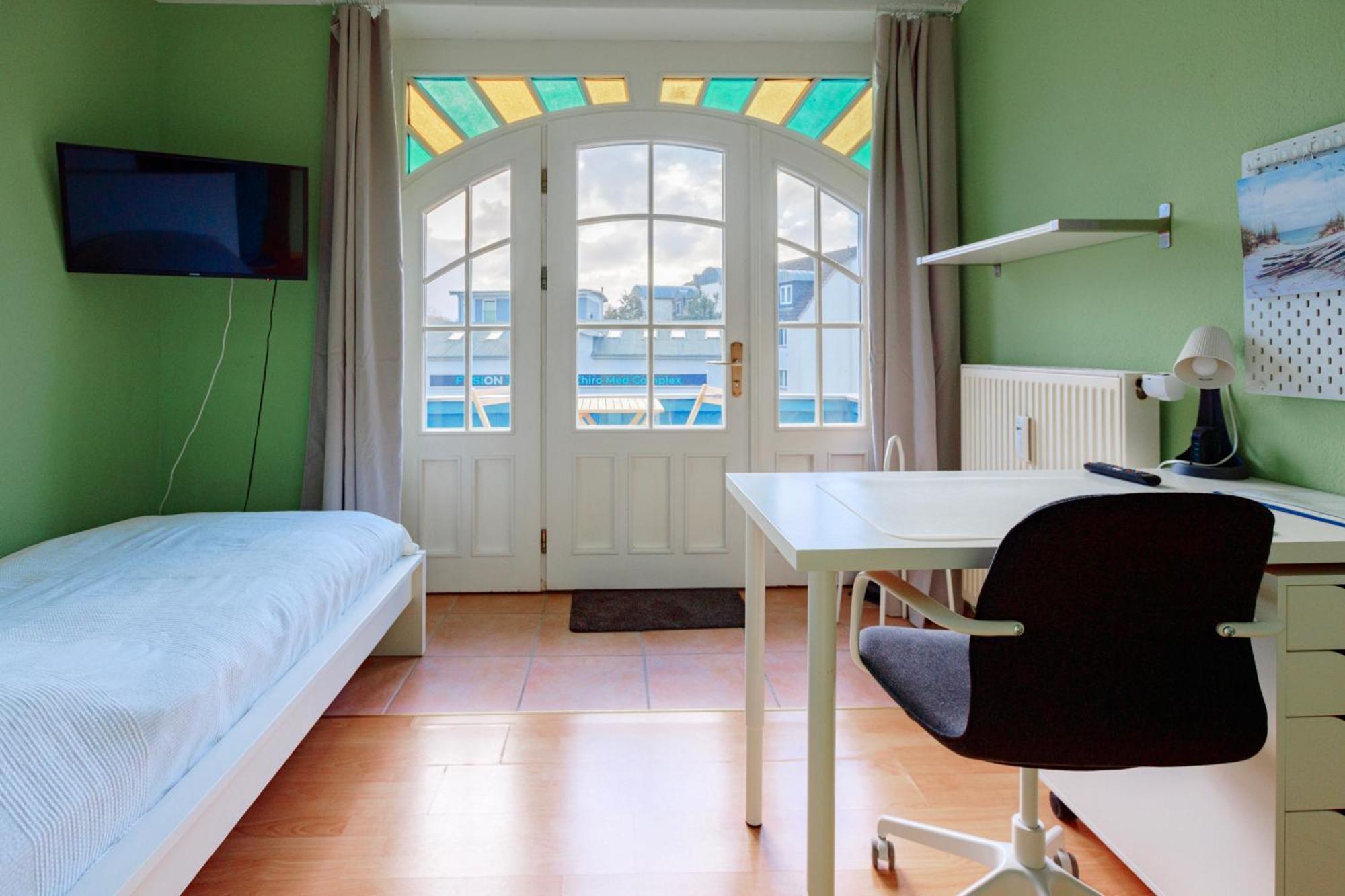 Gemuetliche Mit Balkon Wohnung6 * Rostock