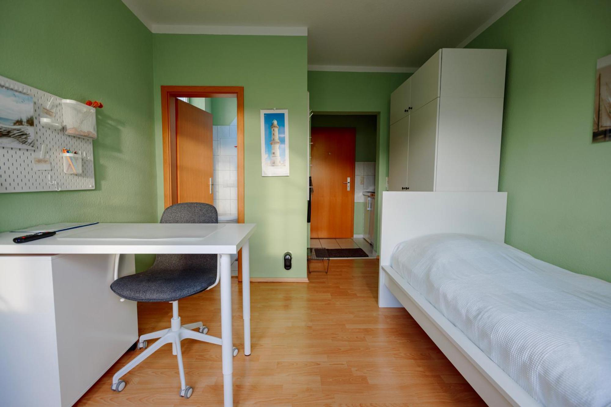Gemuetliche Mit Balkon Wohnung6 Rostock